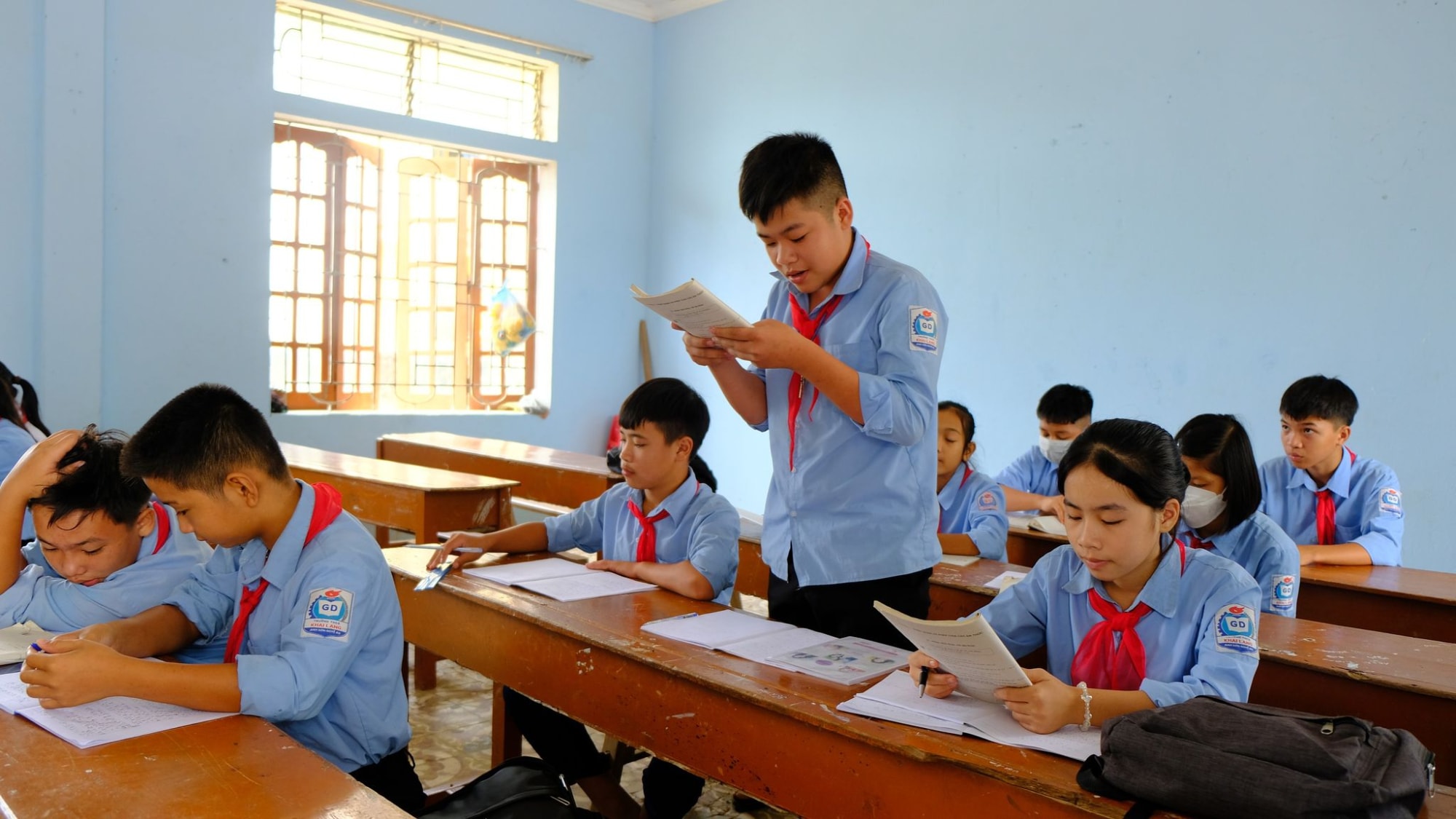 vu phu huynh phan doi sap nhap truong o nghe an tat ca hoc sinh da den lop hinh 1