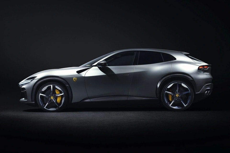 ferrari gioi thieu mau suv 4 cho purosangue hinh 3