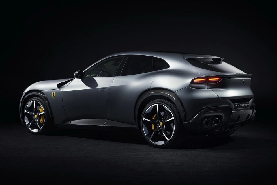 ferrari gioi thieu mau suv 4 cho purosangue hinh 4