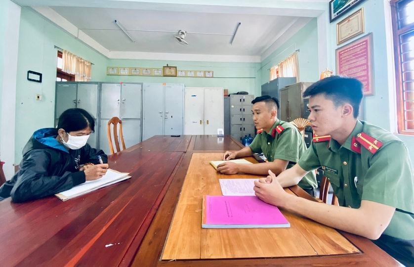 gia lai xu phat nguoi phu nu 5 trieu dong vi thong tin sai su that hinh 1