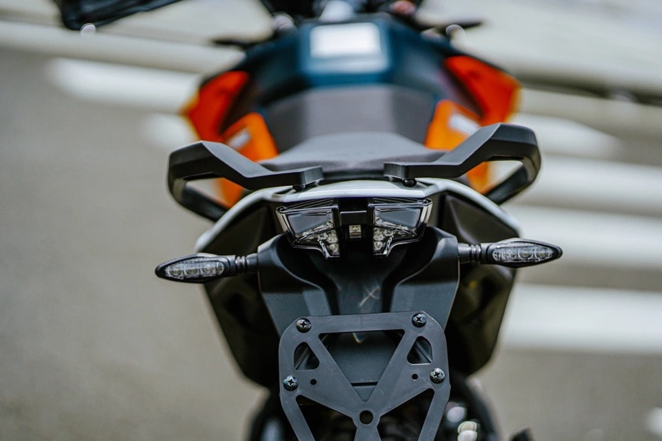 ktm 390 adventure 2022 co gia 236 trieu dong tai thi truong viet nam hinh 9