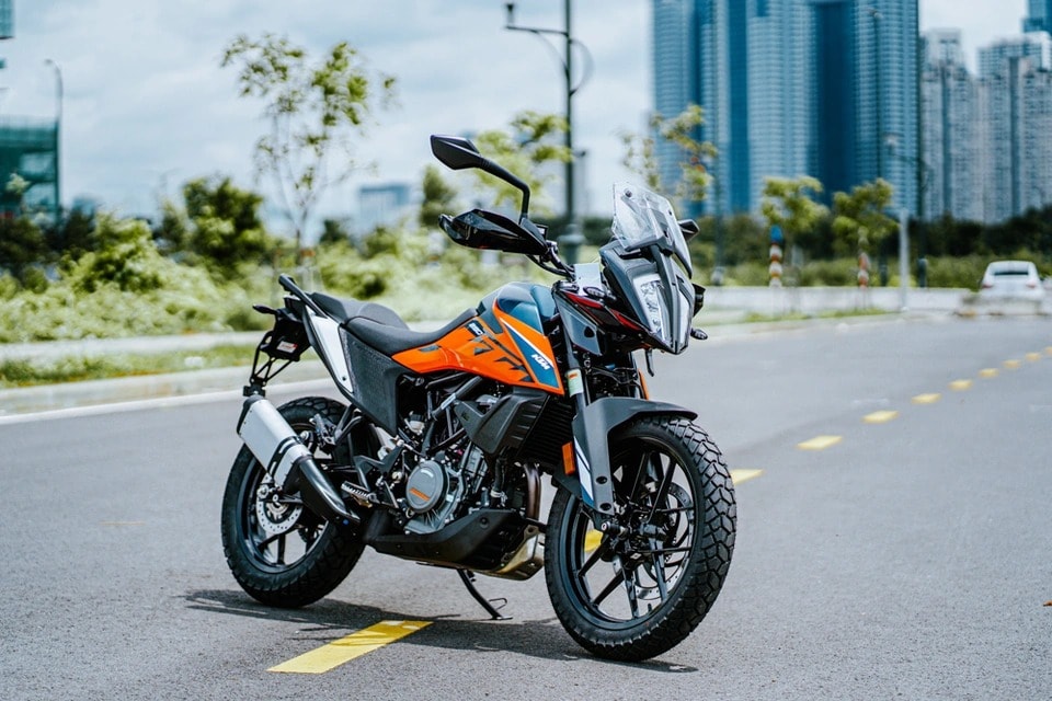 ktm 390 adventure 2022 co gia 236 trieu dong tai thi truong viet nam hinh 1