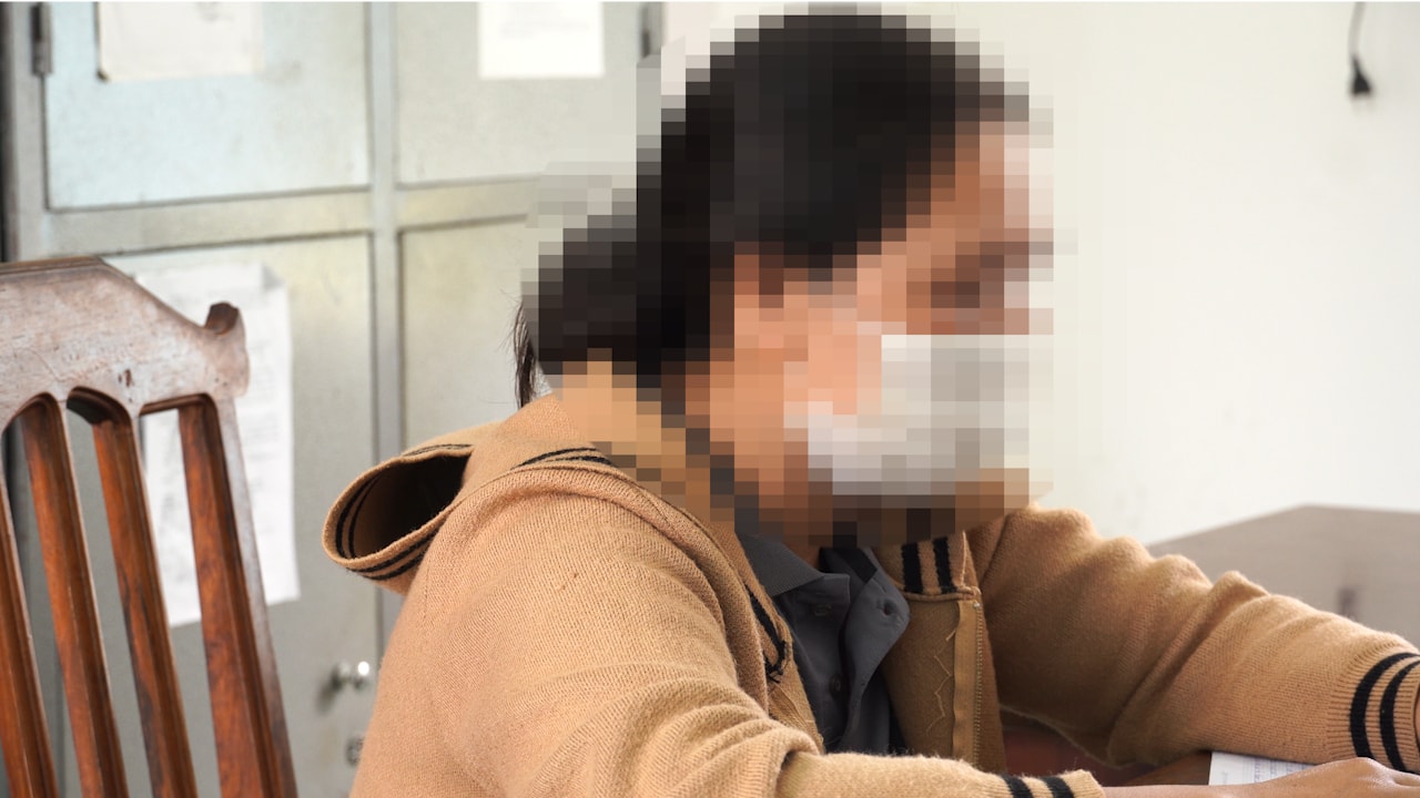 nghe loi chuyen gia chung khoan dom mot phu nu bi lua hon 600 trieu hinh 1
