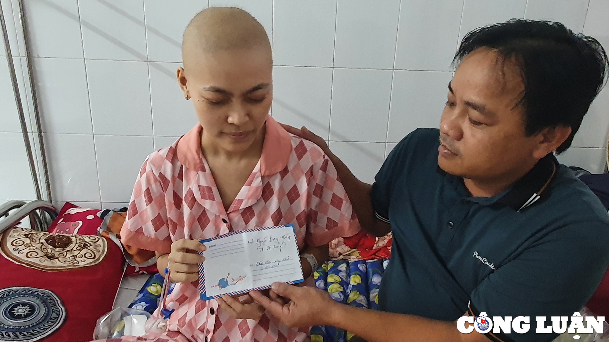quang tri xot xa canh chi bi ung thu em qua doi vi tai nan giao thong hinh 3