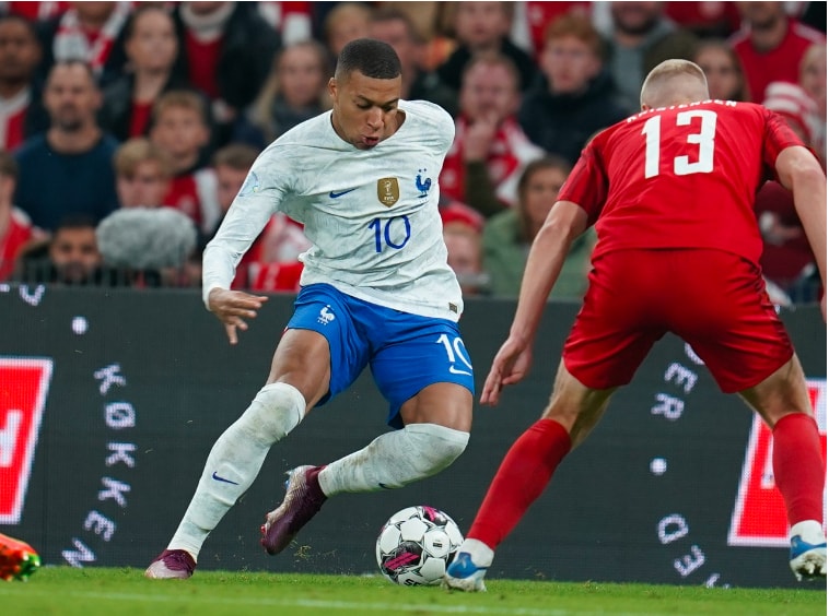dt phap thua muoi mat dan mach trong ngay mbappe vo duyen hinh 3