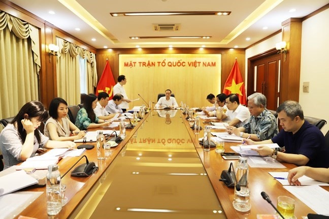 giai bao chi vi su nghiep dai doan ket toan dan toc lan thu xv thu hut hon 2000 tac pham tham du hinh 1