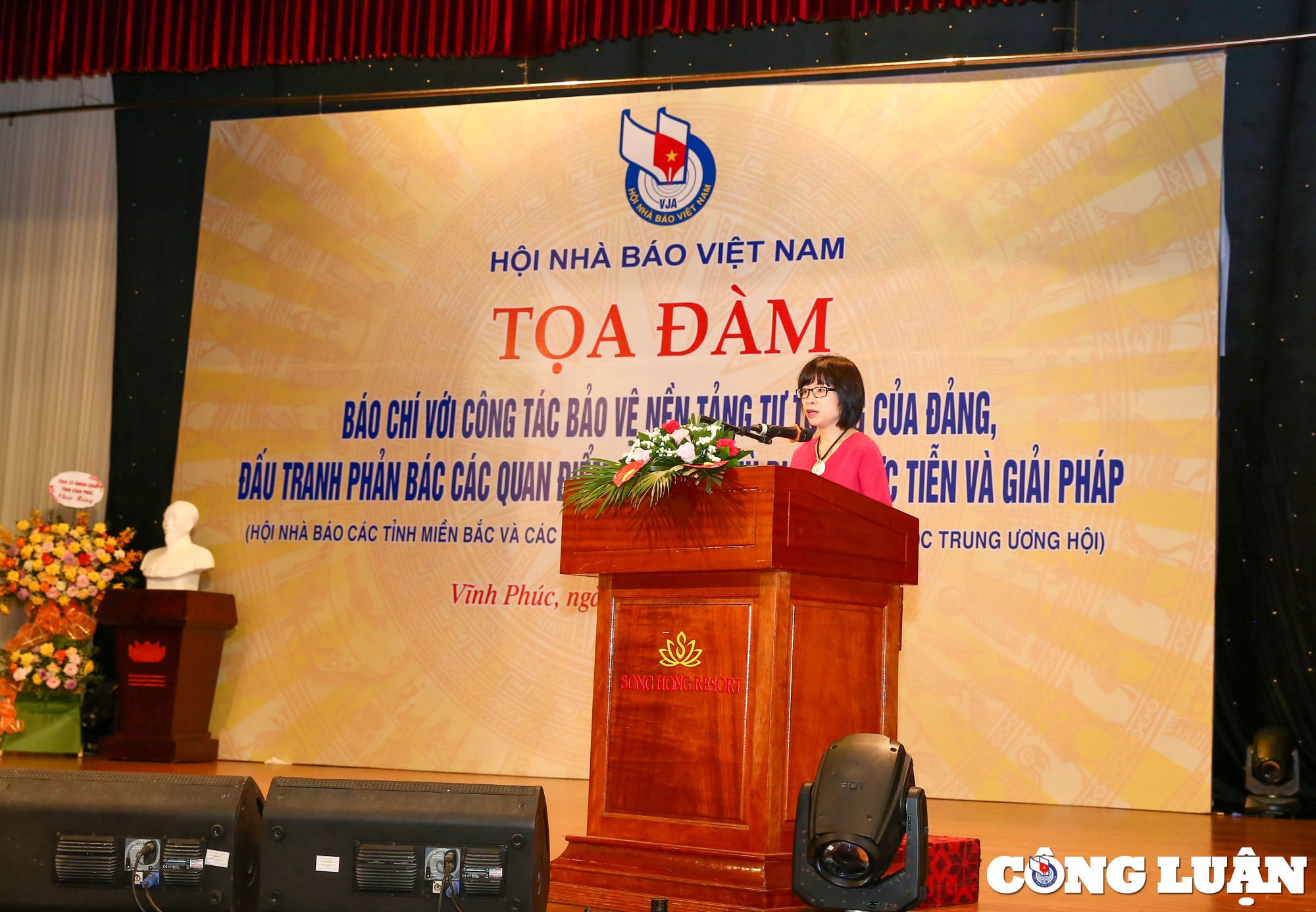 bao chi lan toa va tao dong luc cho toan xa hoi tham gia bao ve nen tang tu tuong cua dang hinh 3