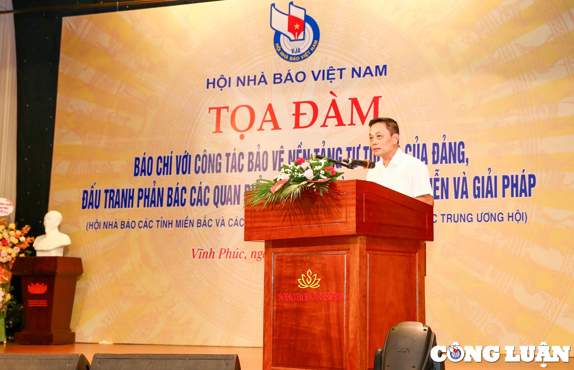 bao chi lan toa va tao dong luc cho toan xa hoi tham gia bao ve nen tang tu tuong cua dang hinh 4