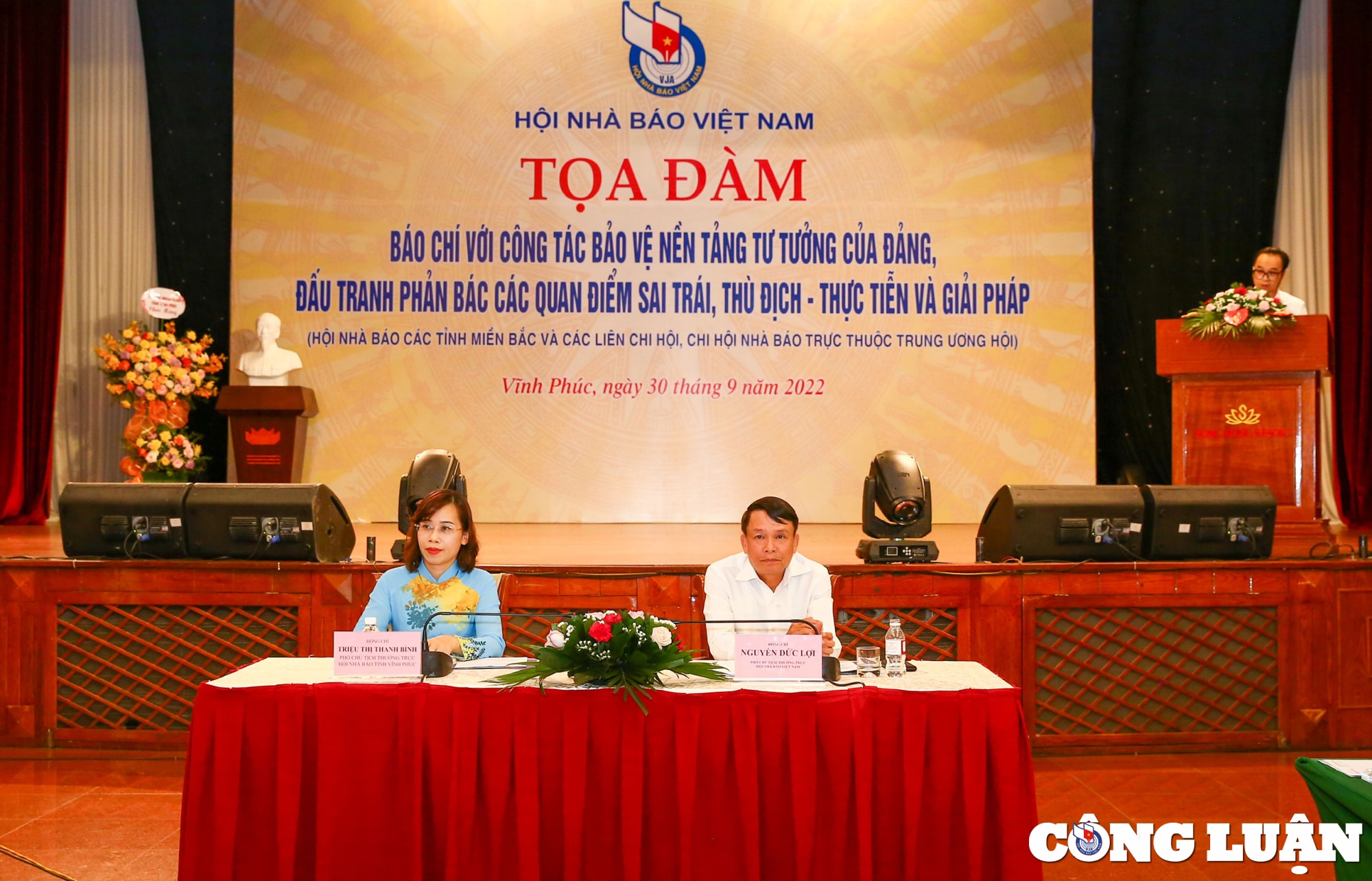 bao chi lan toa va tao dong luc cho toan xa hoi tham gia bao ve nen tang tu tuong cua dang hinh 2