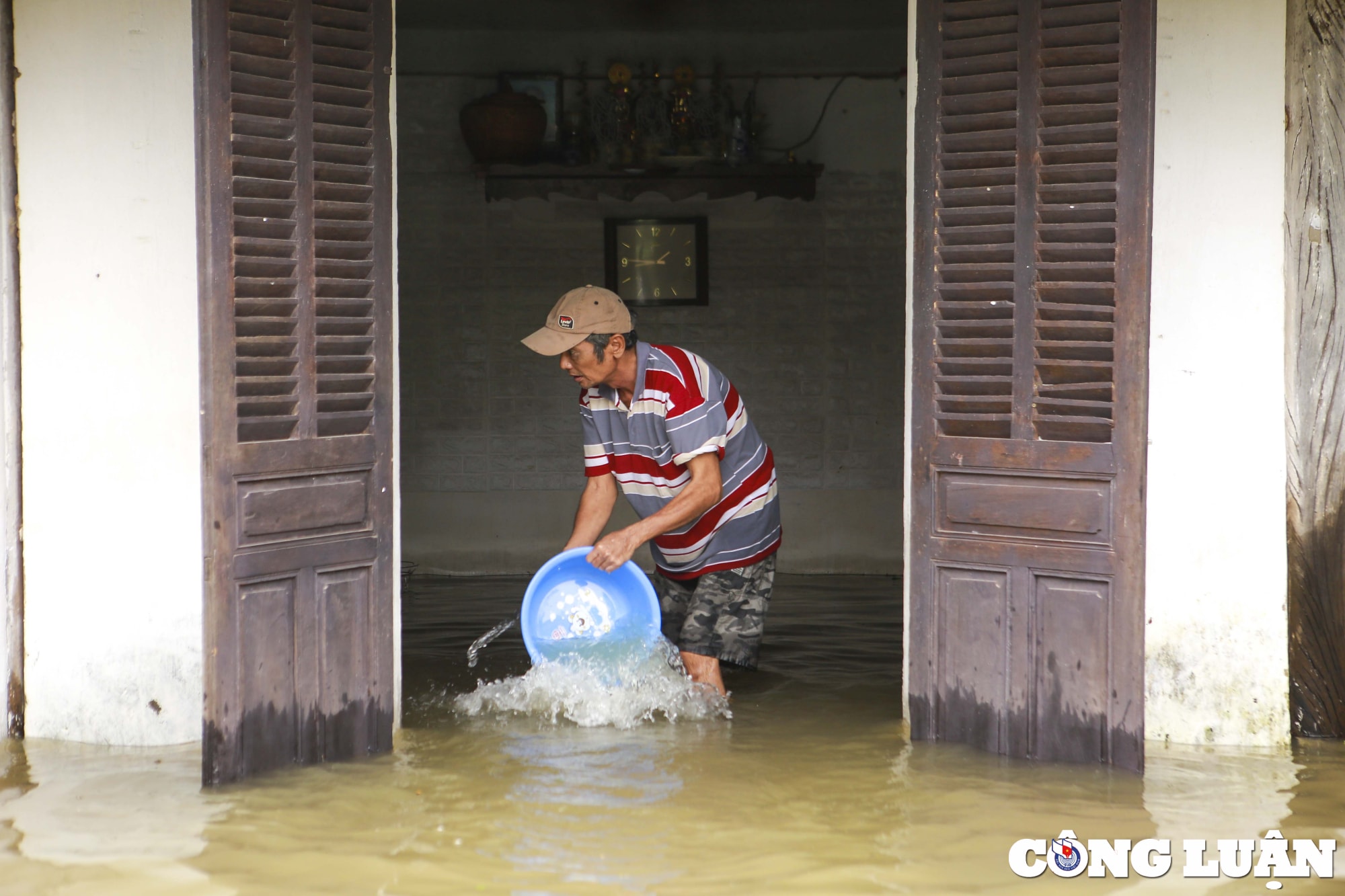 nghe an anh huong bao noru nhieu xa bi chia cat trong bien nuoc hinh 8