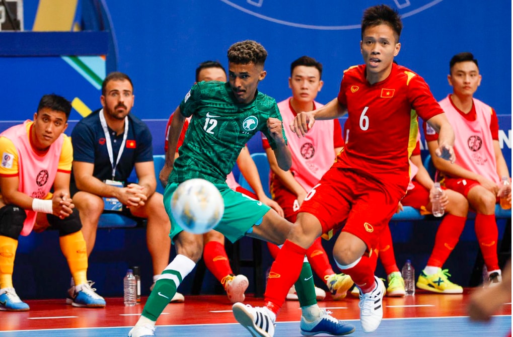 thang saudi arabia 3 1 dt futsal viet nam tien sat tu ket futsal chau a 2022 hinh 2