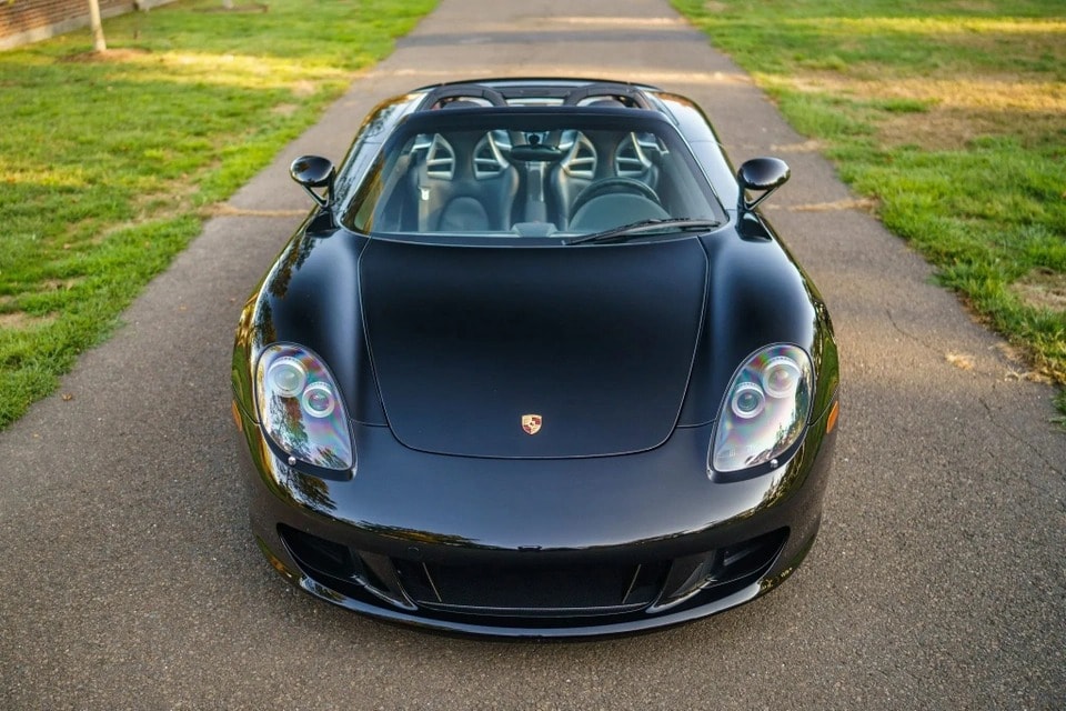 chiec porsche carrera gt 17 nam tuoi co gia du kien 14 trieu usd hinh 3