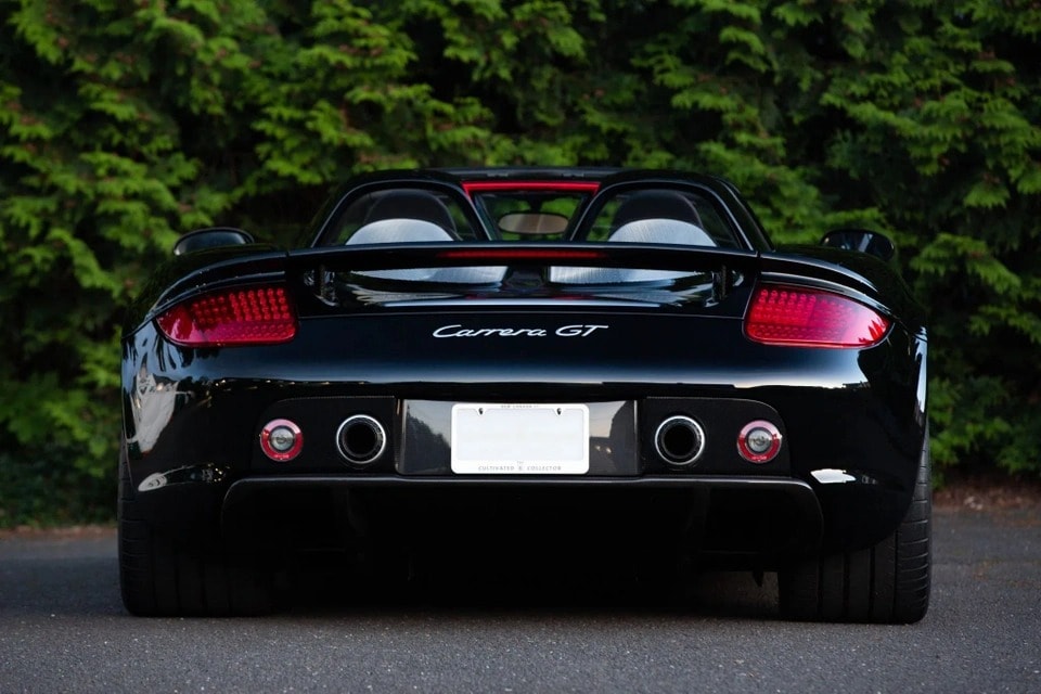 chiec porsche carrera gt 17 nam tuoi co gia du kien 14 trieu usd hinh 9