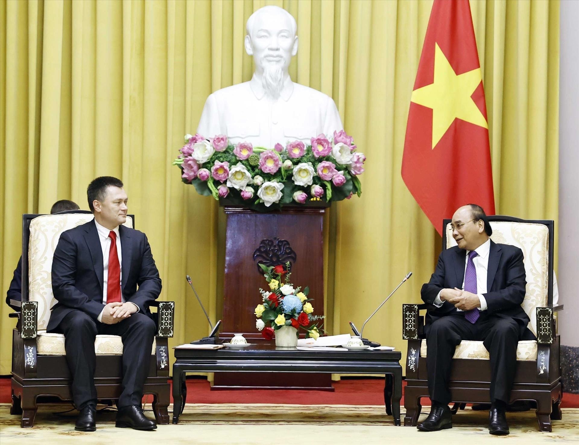 khong ngung vun dap cho tinh huu nghi truyen thong viet nam  lien bang nga hinh 1