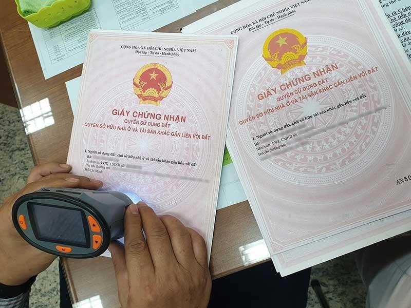 nghien cuu giao dich dat dai bat dong san de thong nhat trong sua doi bo sung luat cong chung hinh 1