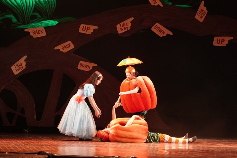 phieu cung alice o xu so than tien hinh 4