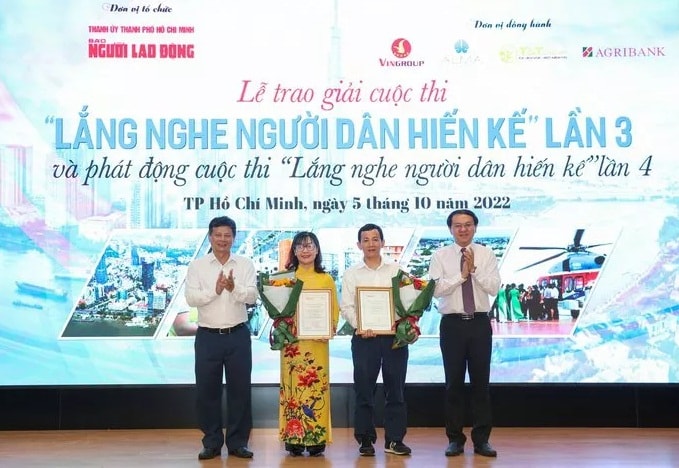 le trao giai cuoc thi lang nghe nguoi dan hien ke lan 3 hinh 2