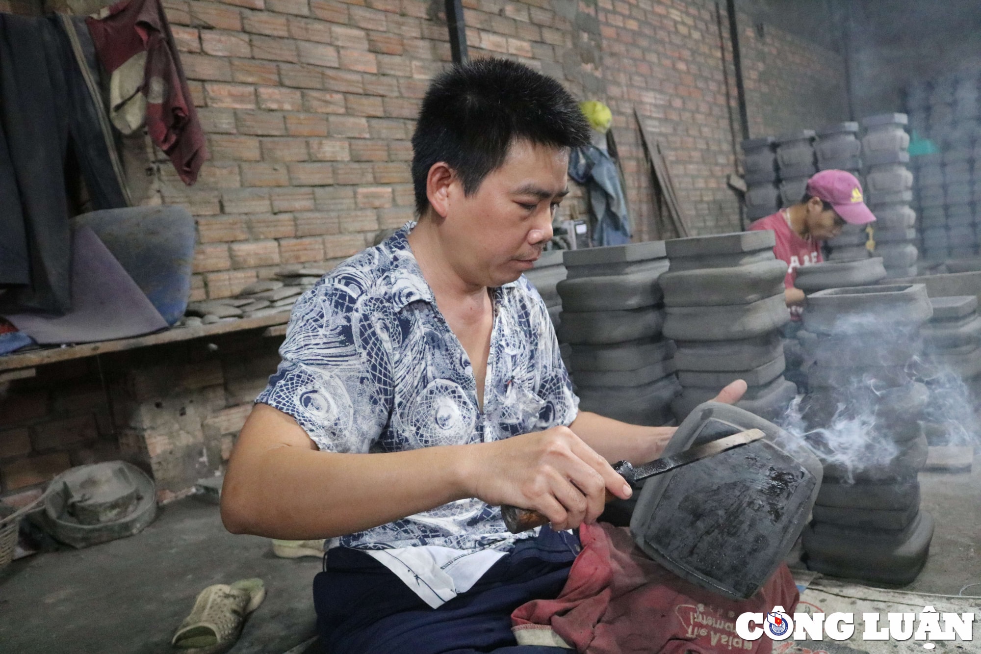 lua van chay o lang duc lu dong an hoi hinh 12