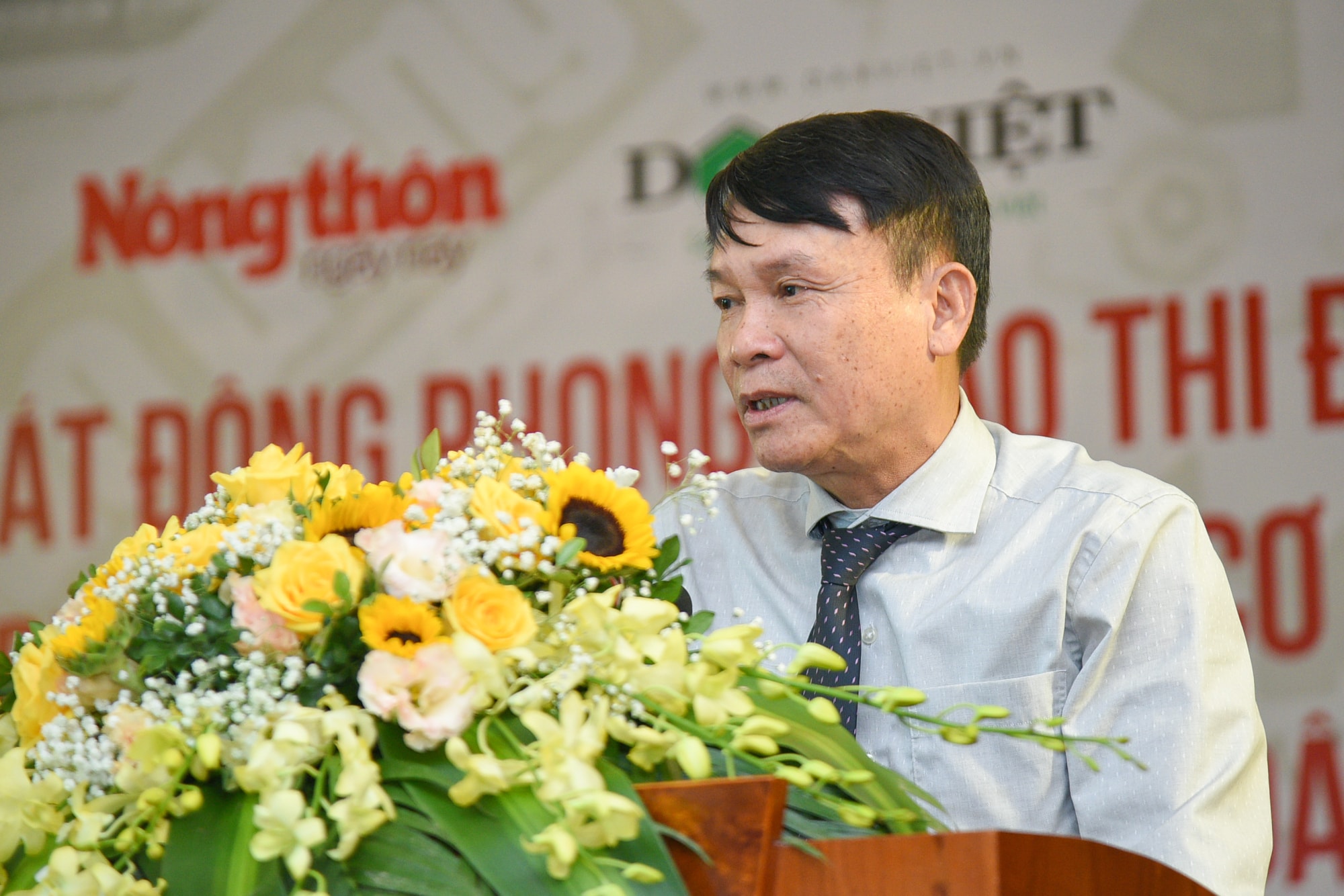 bao nong thon ngay nay bao dien tu dan viet phat dong phong trao thi dua xay dung moi truong van hoa hinh 9