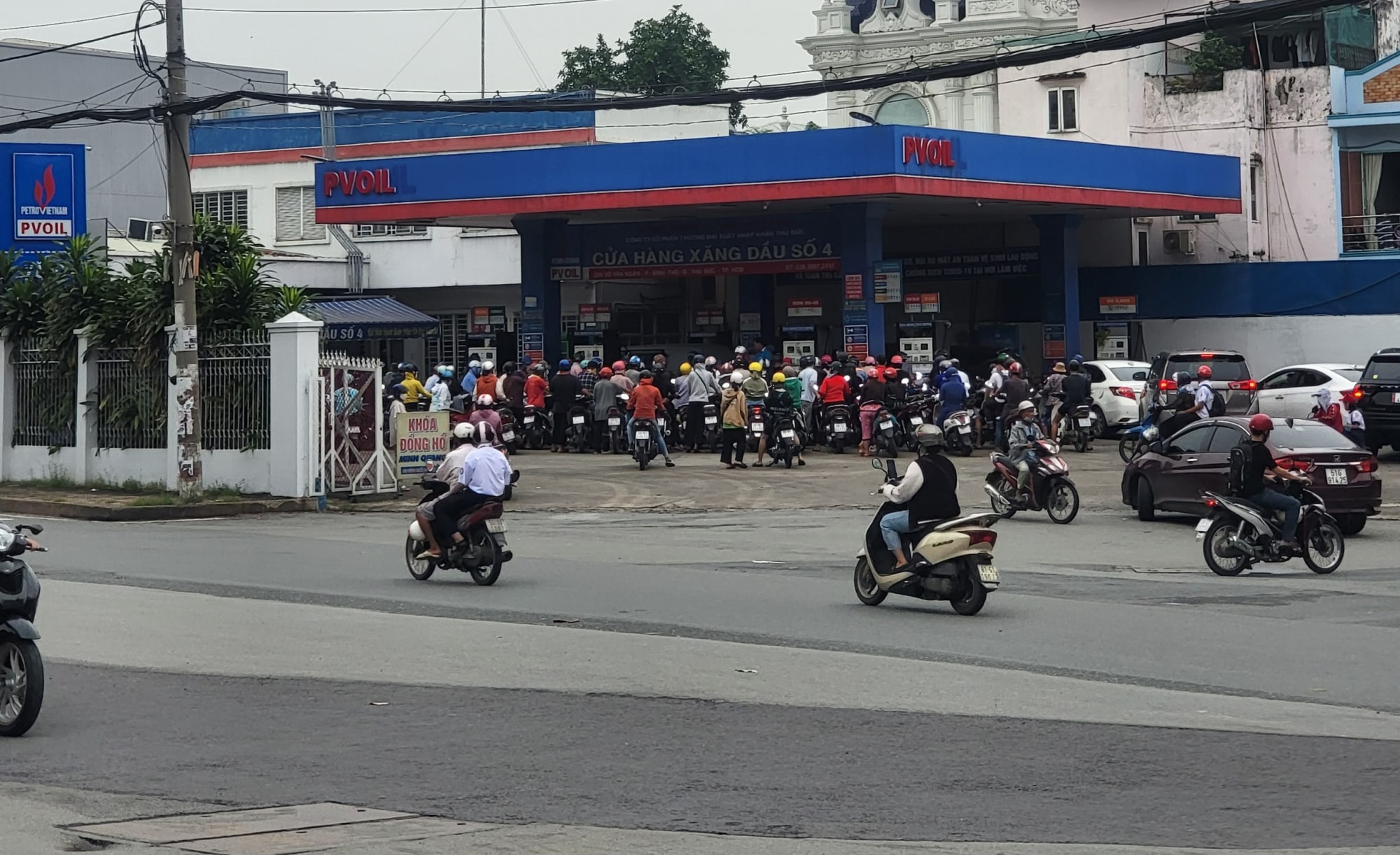 pvoil no luc dam bao nguon cung xang dau hinh 2