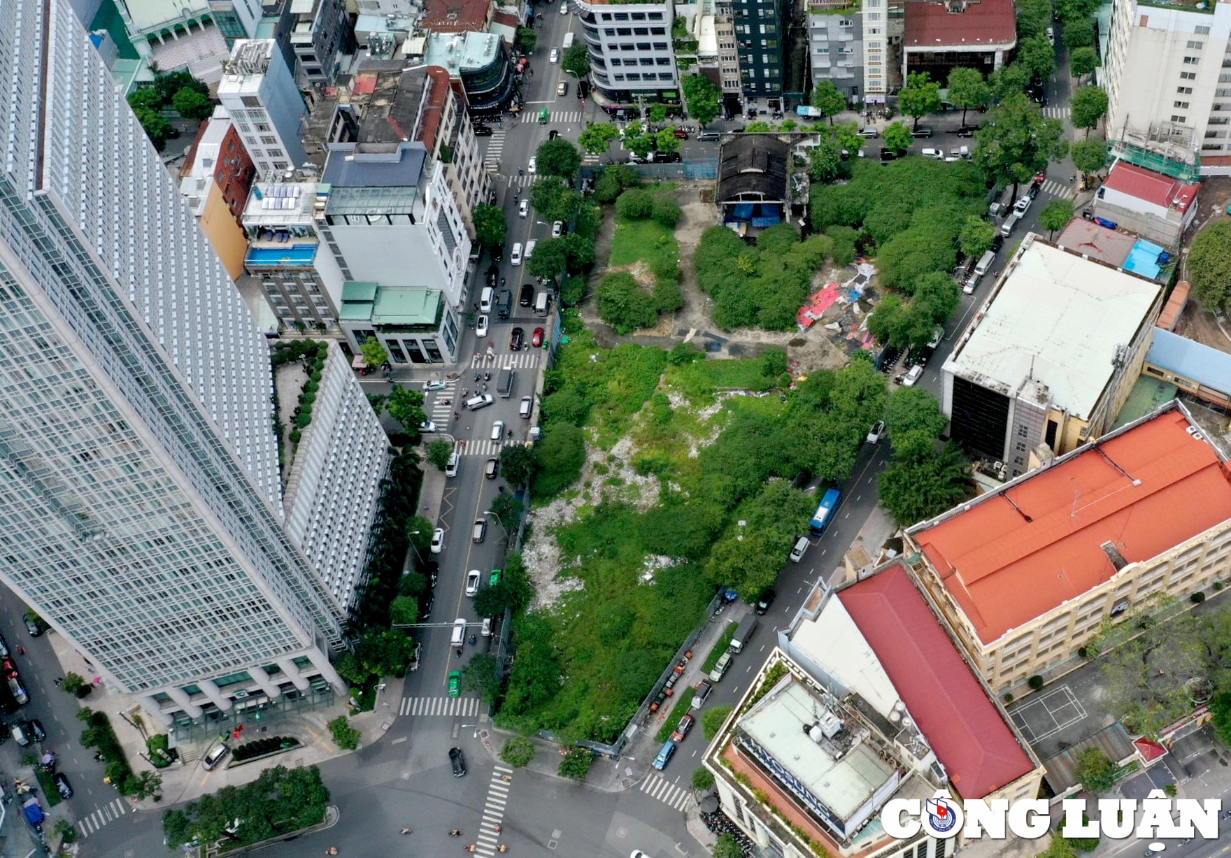 dat vang 2 4 6 hai ba trung nhu khu vuon hoang giua trung tam tphcm hinh 4