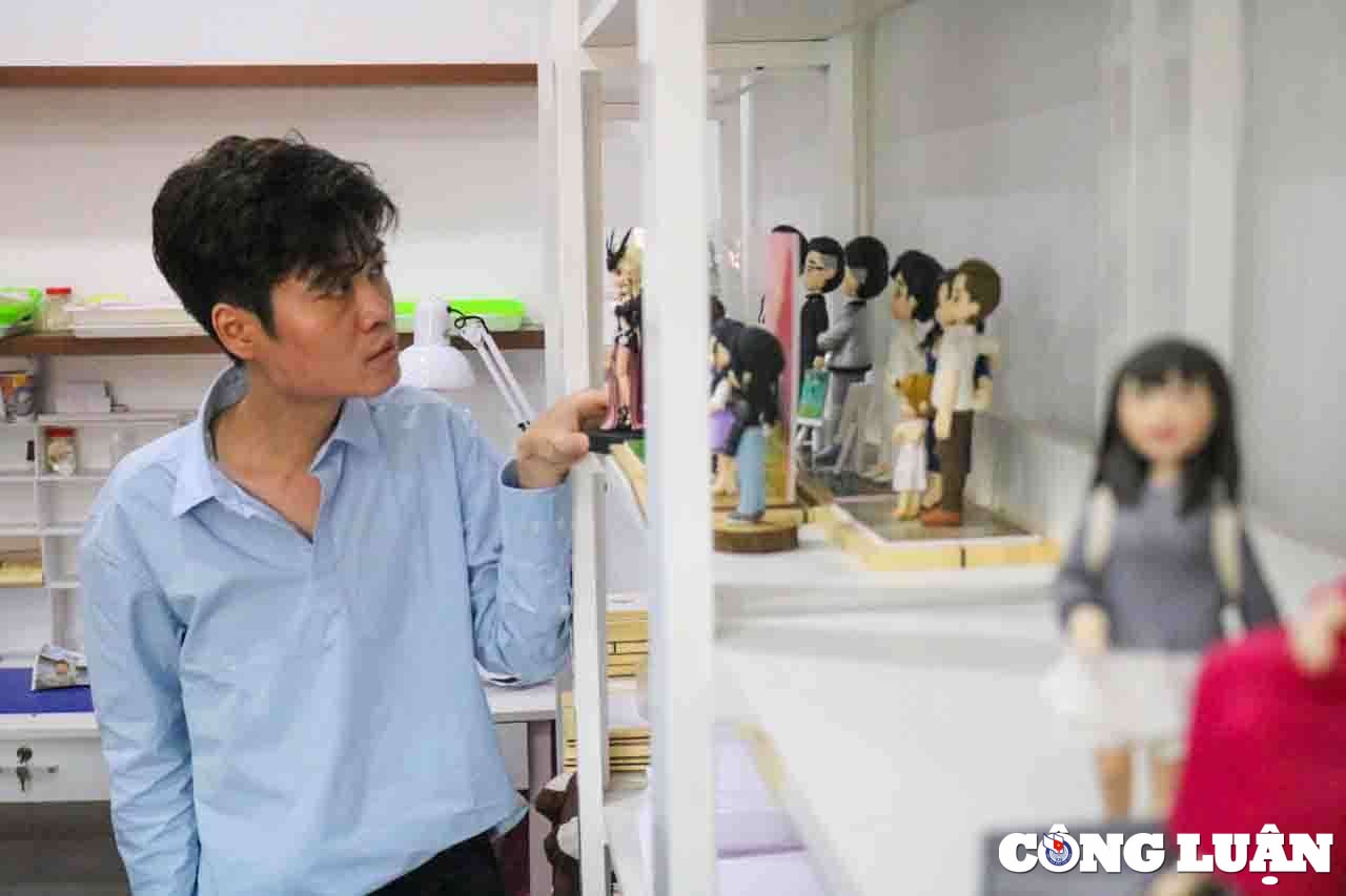 chang trai 8x khoi nghiep lam tuong chibi truyen than thu nhap 50 trieu thang hinh 1