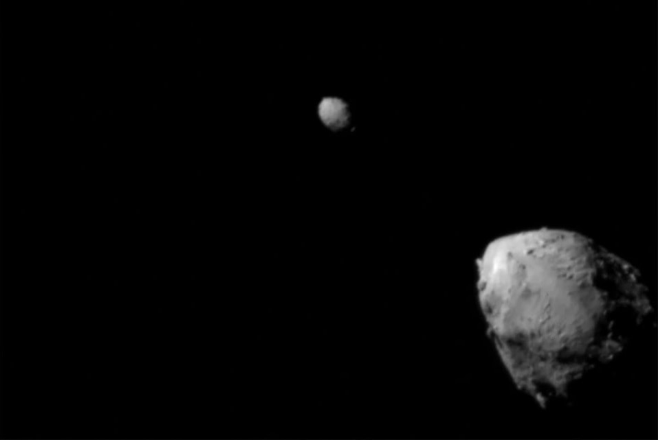 nasa da thay doi thanh cong quy dao cua tieu hanh tinh hinh 1