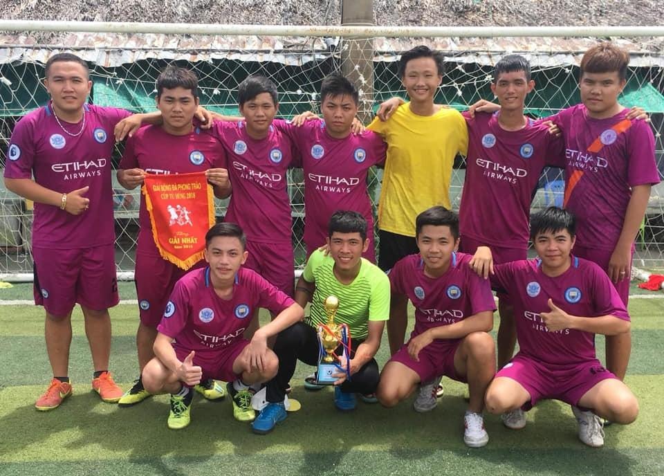 tuyen thu esports cung viet nam len dau truong quoc te thu nhap du nuoi gia dinh khi chi moi 20 tuoi hinh 2
