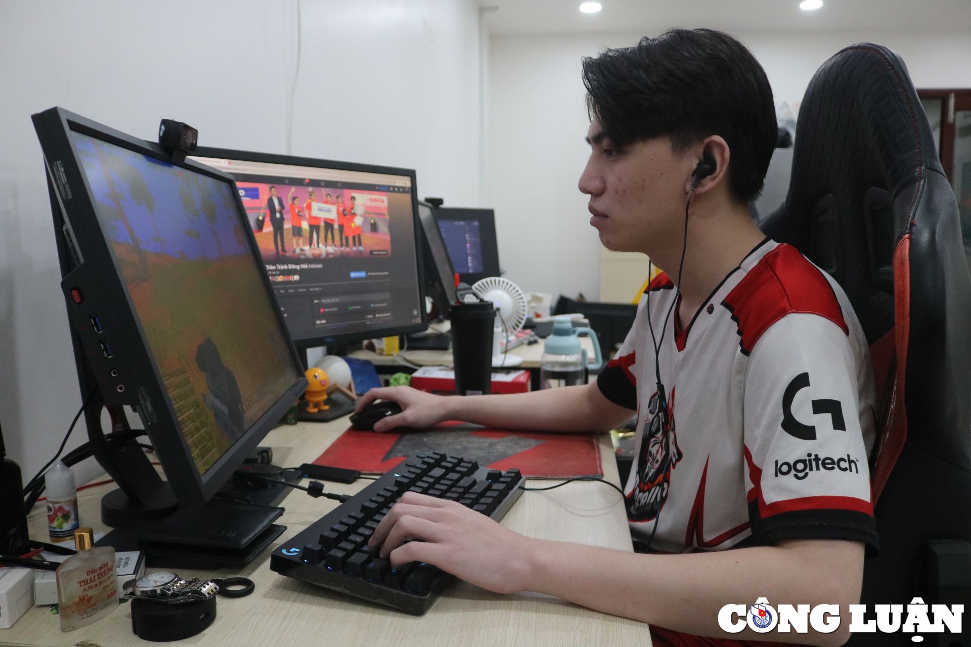 tuyen thu esports cung viet nam len dau truong quoc te thu nhap du nuoi gia dinh khi chi moi 20 tuoi hinh 1