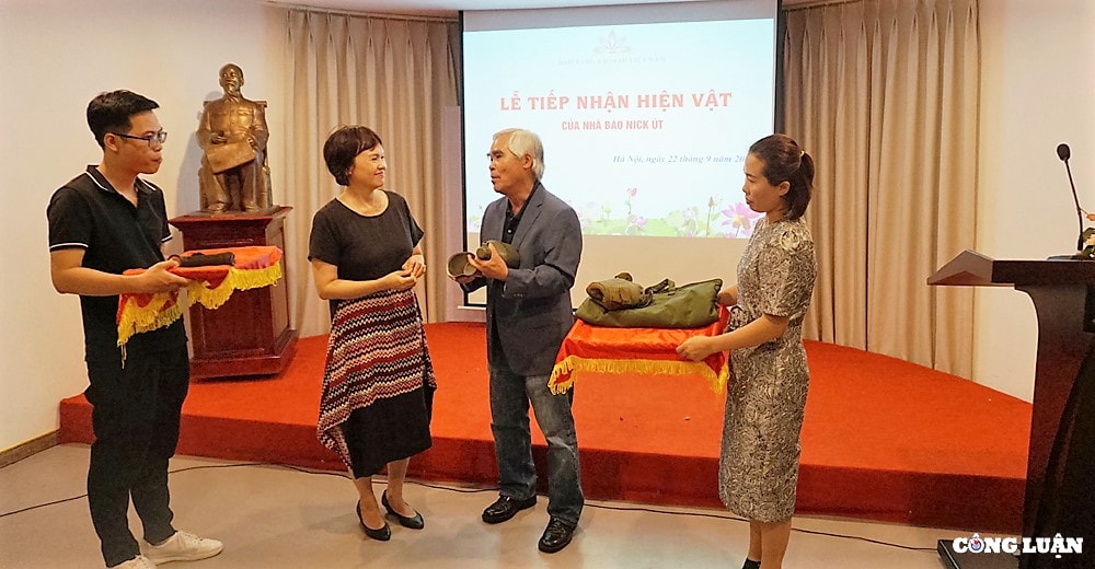 nick ut va cau chuyen hien vat cua phong vien chien truong hinh 3