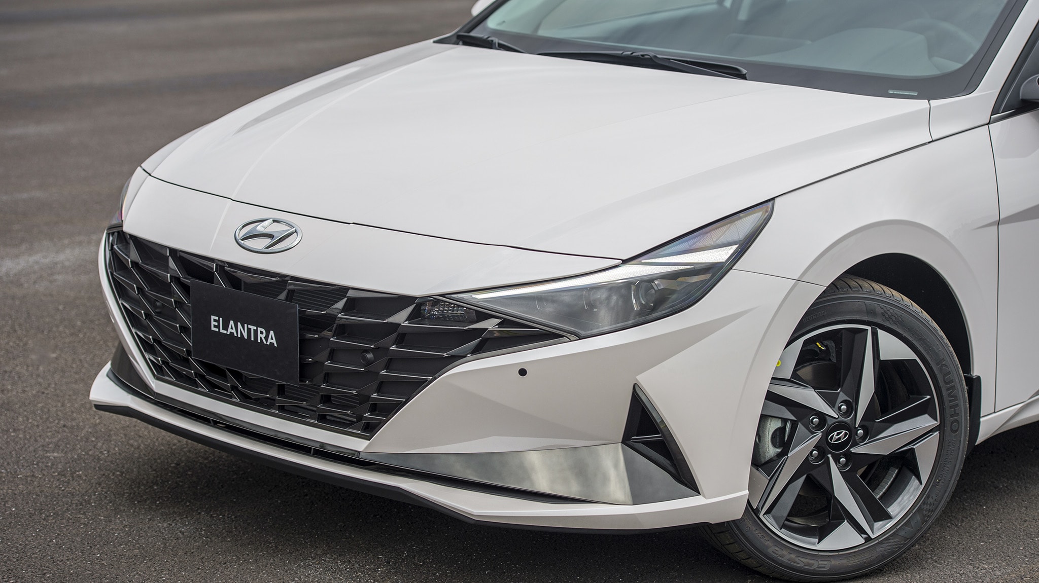 hyundai elantra 2023 ra mat tai viet nam gia ban tu599trieu dong hinh 5