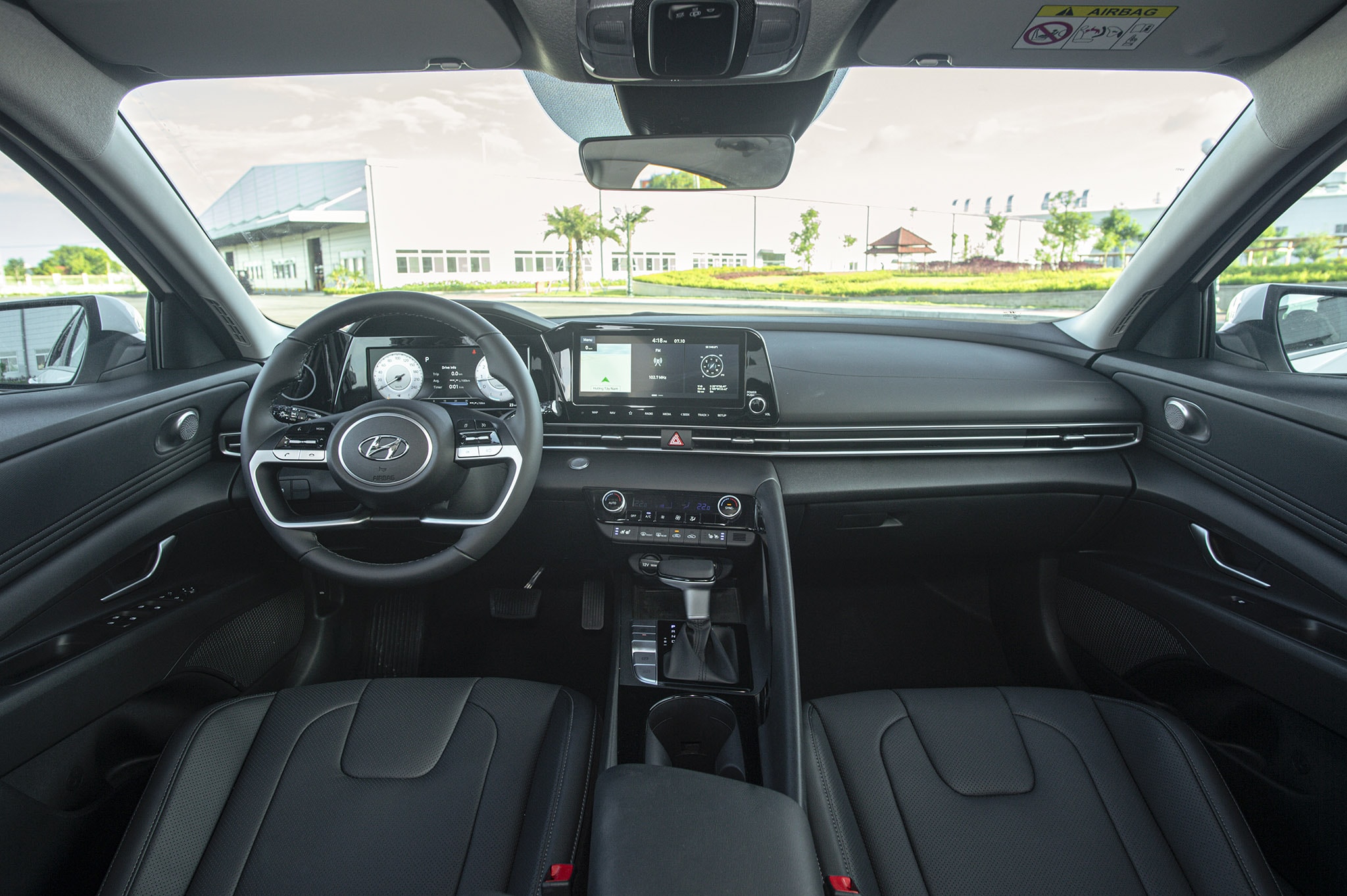 hyundai elantra 2023 ra mat tai viet nam gia ban tu599trieu dong hinh 8