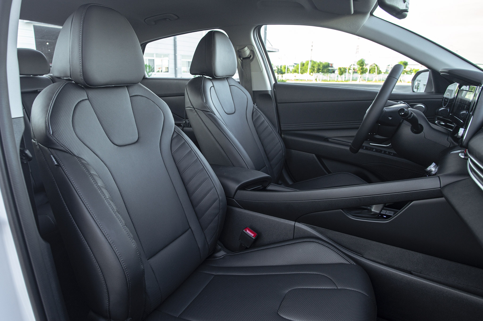 hyundai elantra 2023 ra mat tai viet nam gia ban tu599trieu dong hinh 10