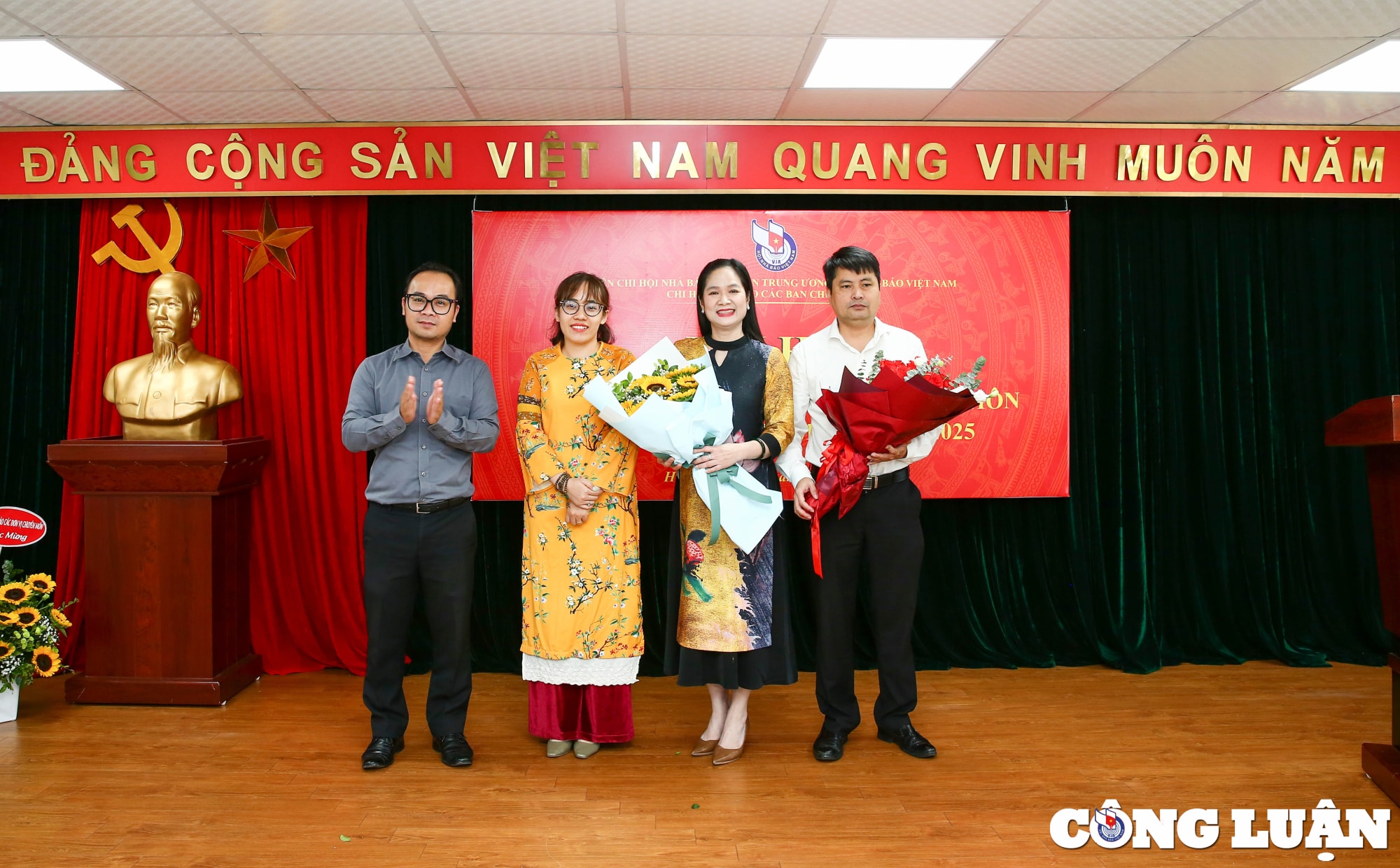 no luc phan dau tiep tuc doi moi nang cao ky cuong nang luc hoan thanh tot nhiem vu hinh 1