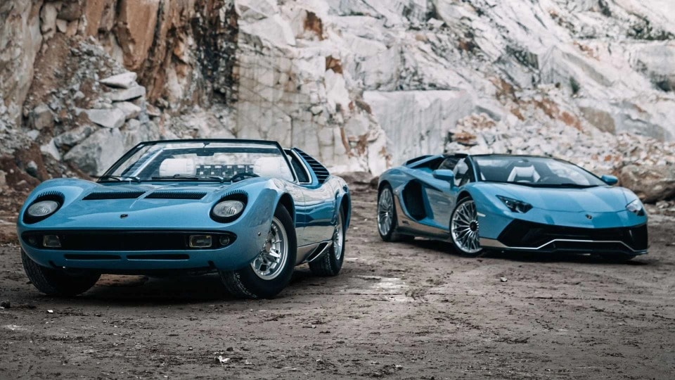 can canh chiec lamborghini aventador cuoi cung hinh 1