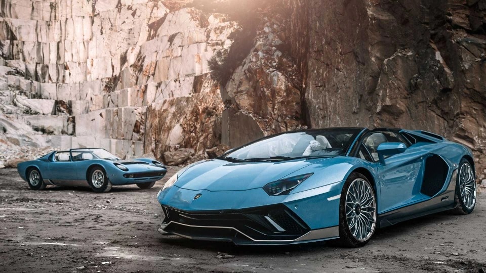 can canh chiec lamborghini aventador cuoi cung hinh 2
