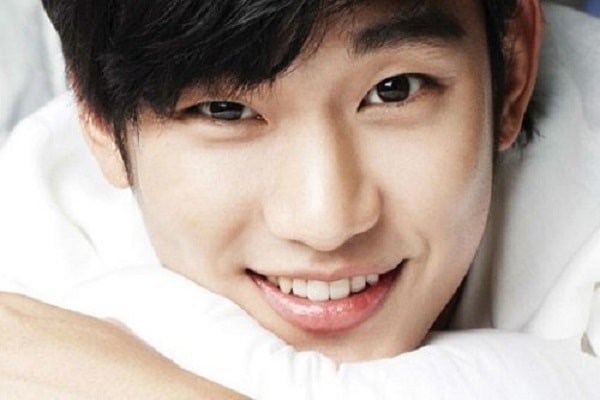 van so cua nguoi co tuong mat to mat nho hinh 1