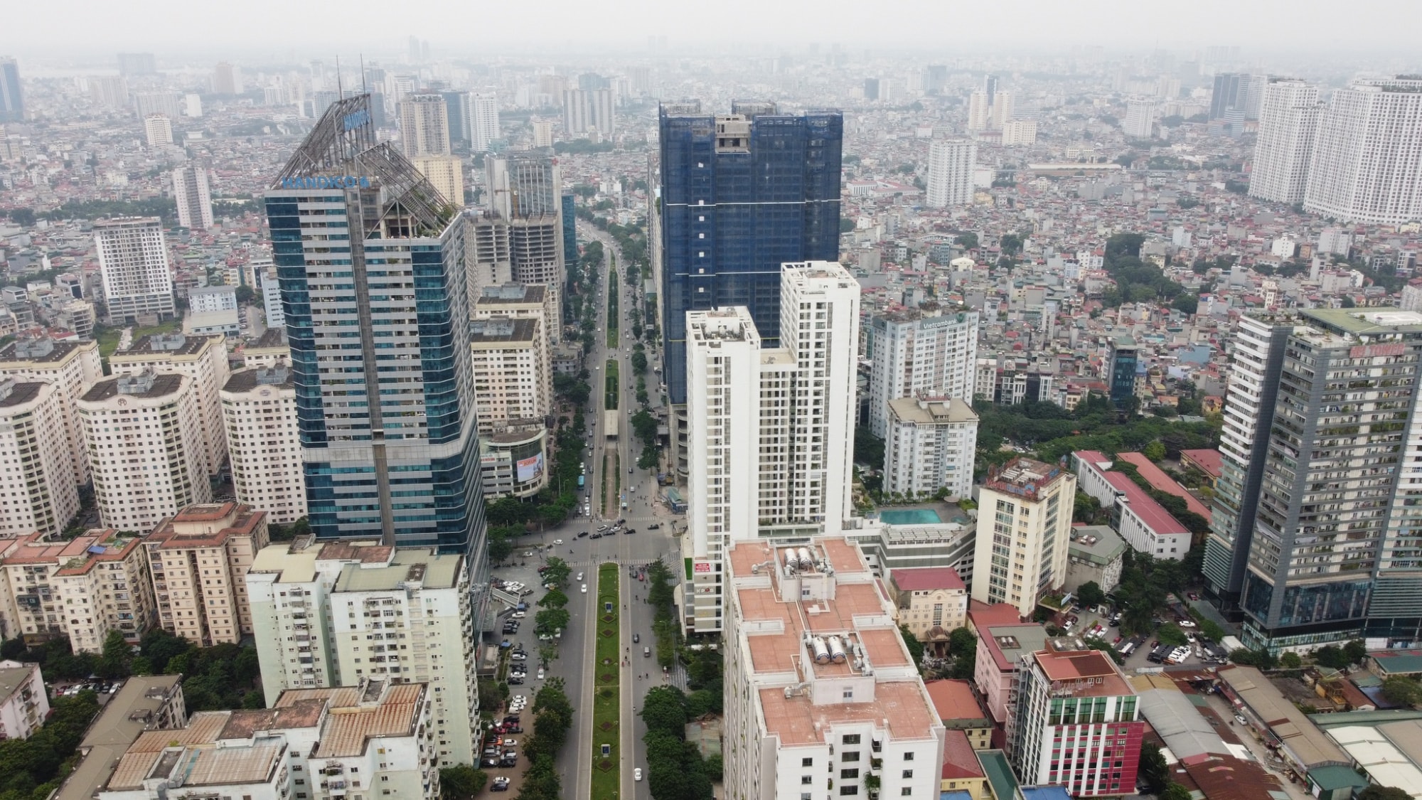nguoi ha noi tphcm sap phai ra dia phuong khac mua nha hinh 1