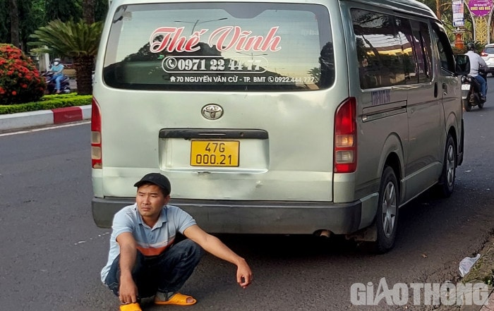 cong an trieu tap tai xe hanh hung phong vien bao giao thong hinh 1