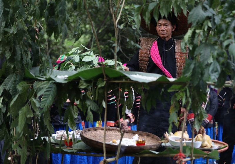 khoi phuc bao ton va phat trien ban sac van hoa dan toc thieu so rat it nguoi hinh 2