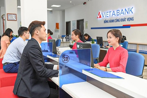 bi phat thue hang ty dong kinh doanh di xuong cung quy mo ngay cang thu hep vietabank lam an ra sao hinh 1
