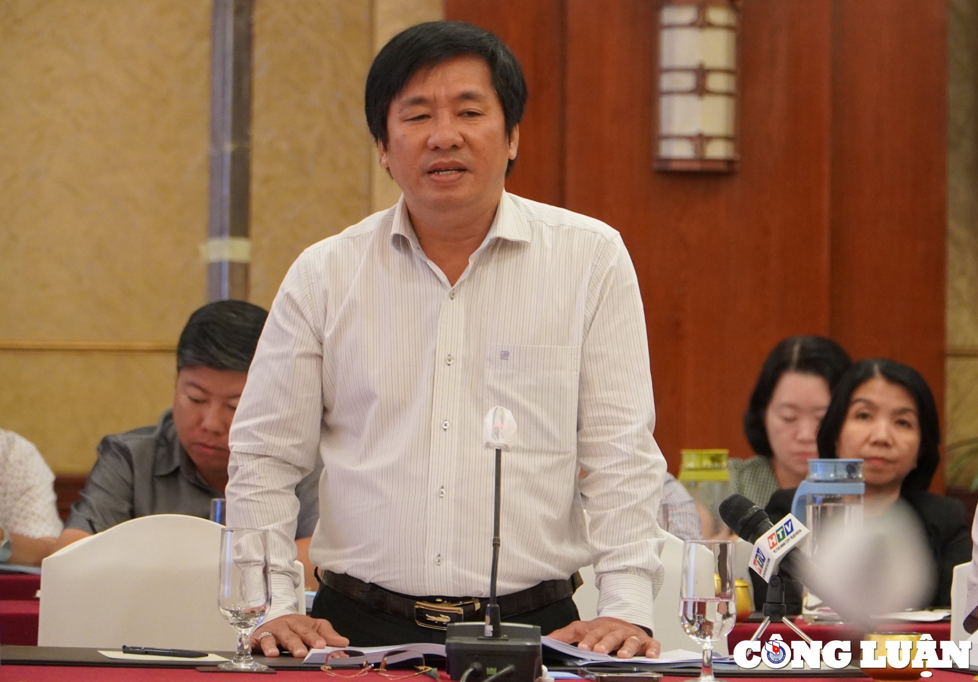 tphcm nhieu quan huyen than kho vi duoc phan bo 9000ha dat lua nhung thuc te dat lua khong con hinh 2