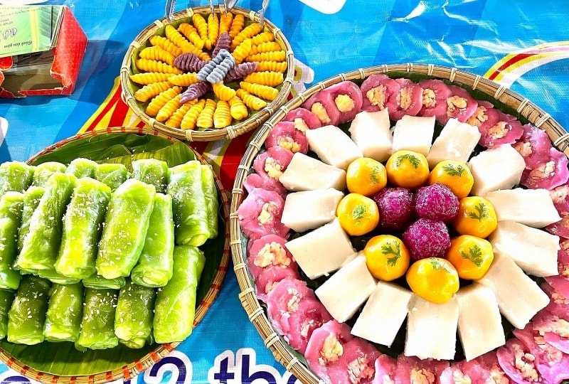 den lang du lich sinh thai ong de kham pha 1000 mon ngon hinh 2