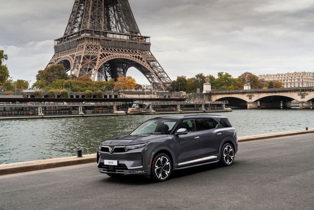 bao phap 4 mau suv cua vinfast lam mua lam gio tai paris motor show 2022 hinh 6
