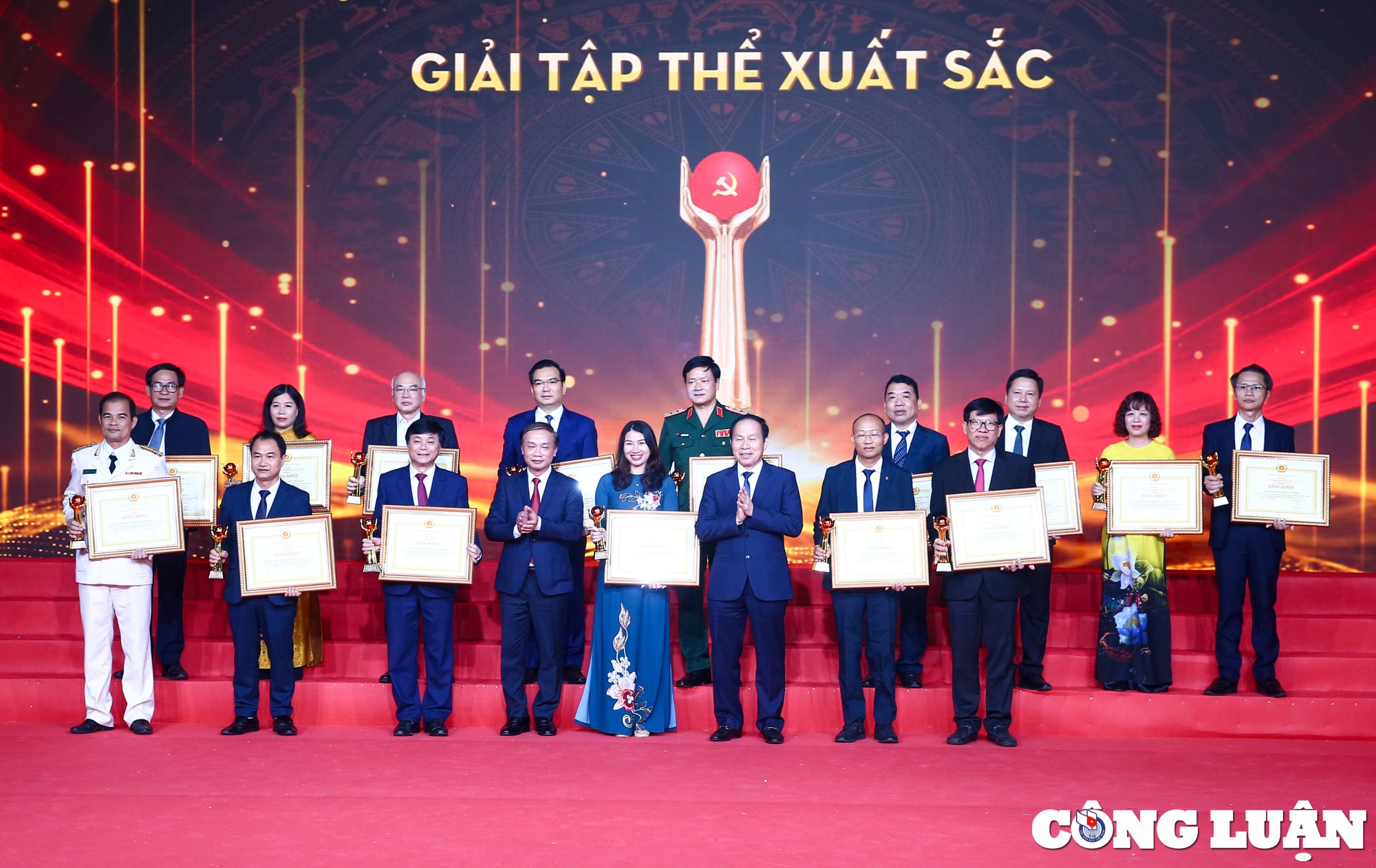 nhieu tac pham the hien sau sac tinh dang tinh chien dau bam sat cac van de ve ly luan va thuc tien hinh 3