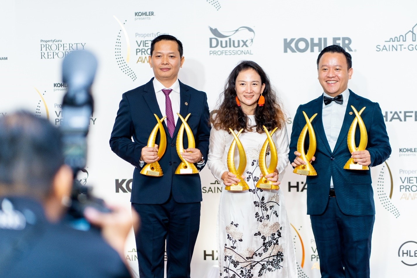 phat dat ghi dau an manh me tai propertyguru vietnam property awards 2022 hinh 2
