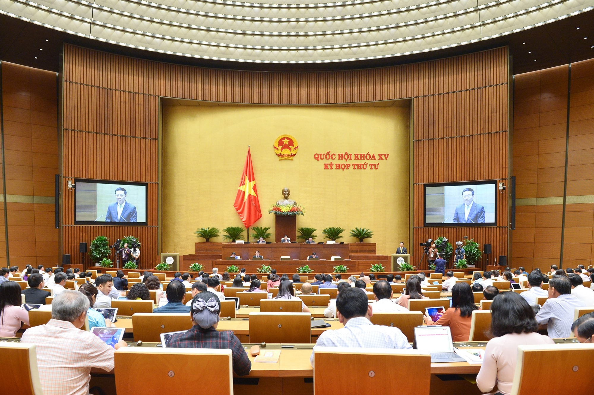 cong nhan giao dich dien tu co gia tri phap ly nhu giao dich trong moi truong thuc hinh 1