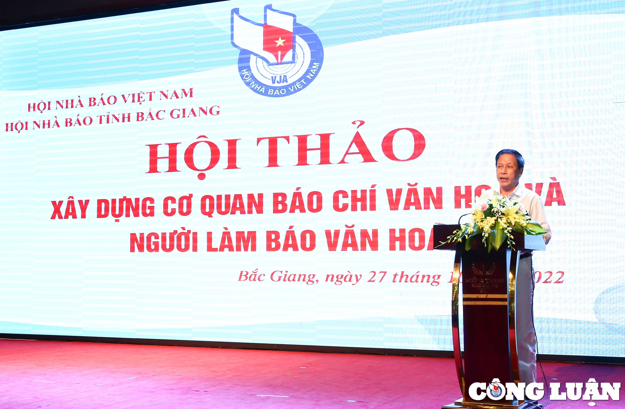 cung thoi bung len ngon lua thi dua lam that chuyen bien thuc chat hinh 5