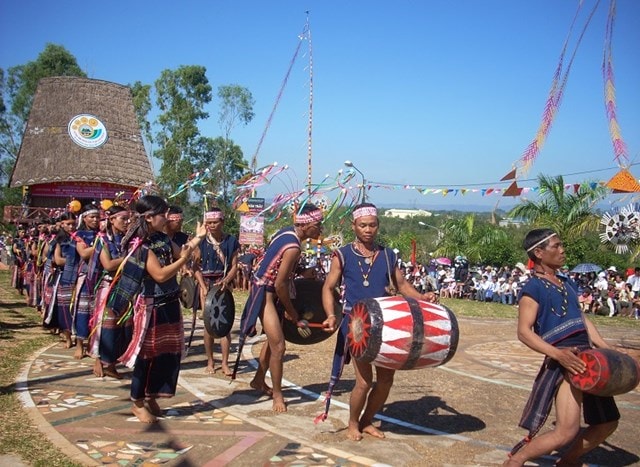 quang ba gia tri van hoa truyen thong tieu bieu cua cac dan toc thieu so hinh 1