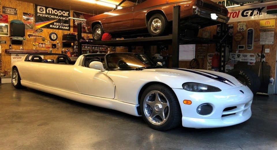 ngam chiec limousine dai gan 8m lam tu xe dua dodge viper rt 10 doi 1996 hinh 9